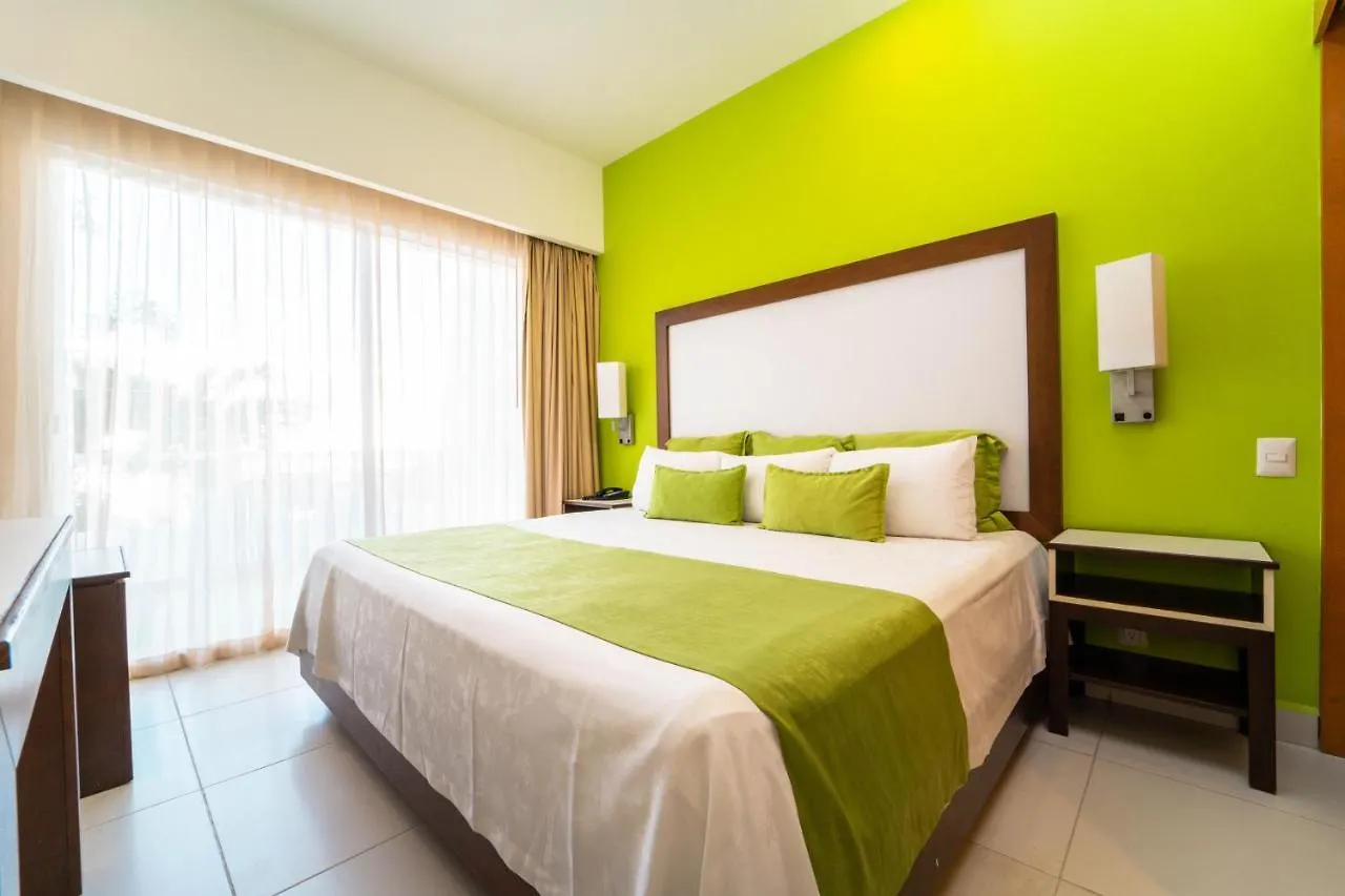Resort Cancun Bay All Inclusive Hotel