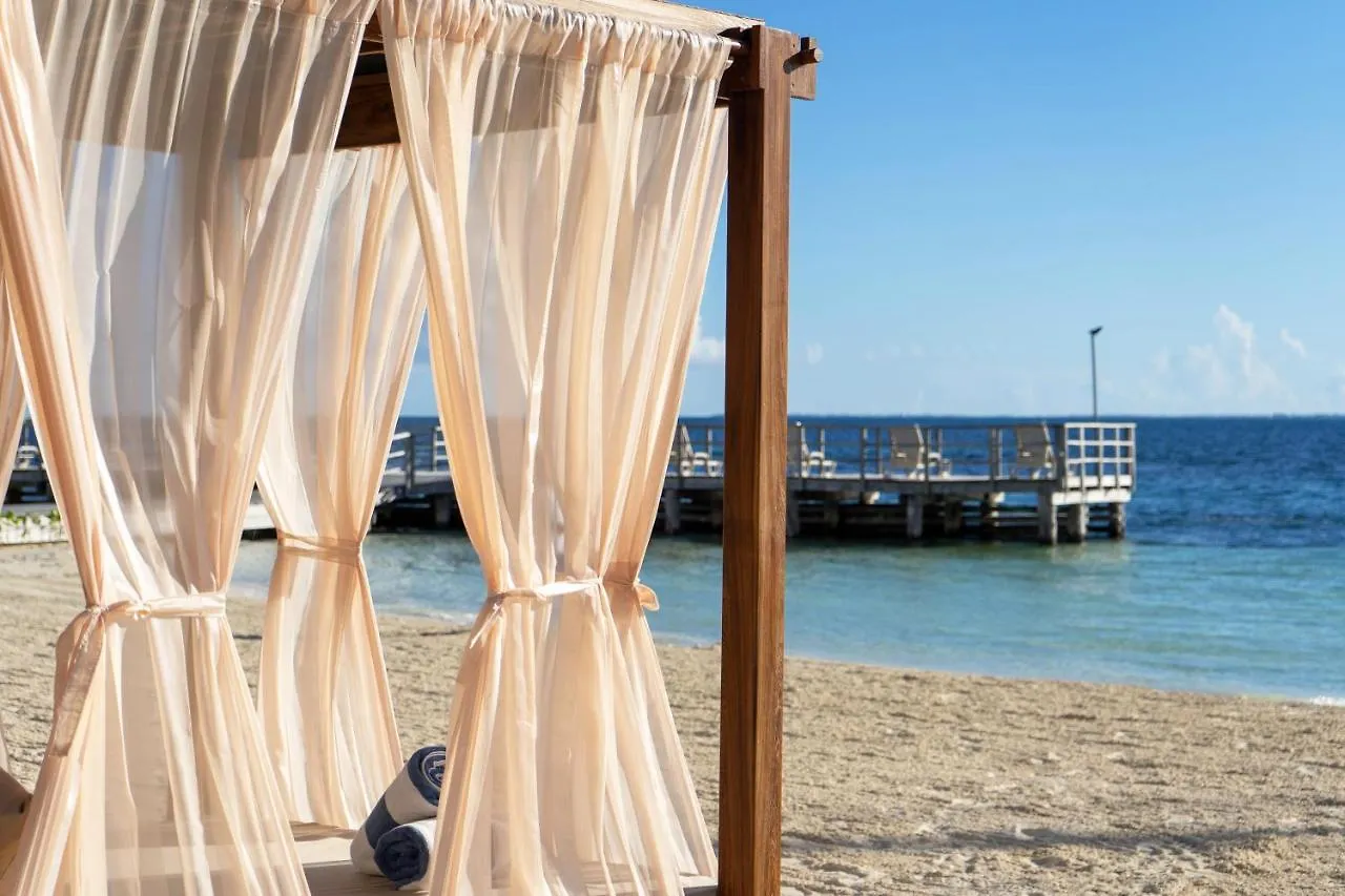 Cancun Bay All Inclusive Hotel