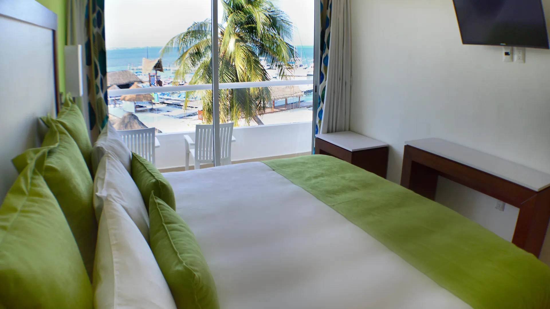 Cancun Bay All Inclusive Hotel 4*,  Mexico