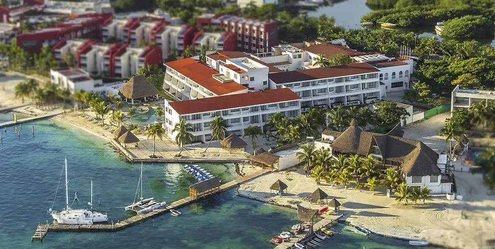 Cancun Bay All Inclusive Hotel Resort